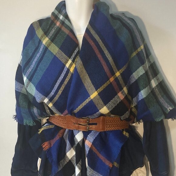 Gena Accessories Blue plaid large scarf / wrap soft Academia Fisherman - Picture 2 of 5